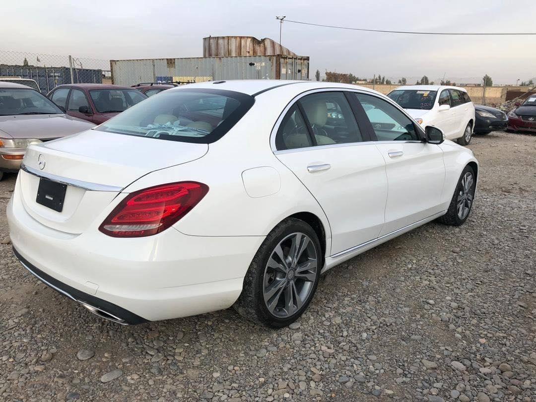 Mercedes-Benz-C300-2016