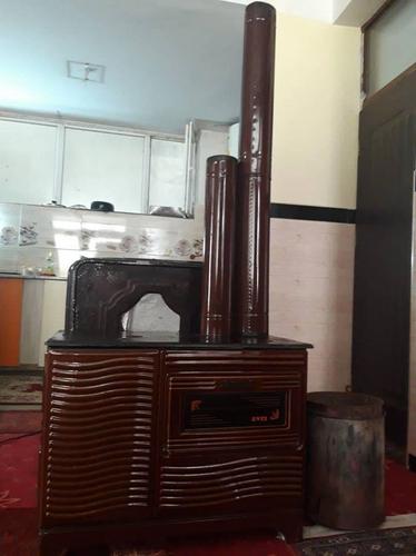 دوستا ضرورت به یک چری ترکی نیازدارم
