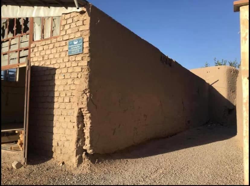 هنگر-برای-فروش-یا-گرو