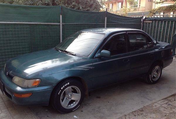 Toyota-Crolla-1995