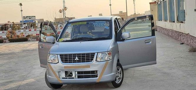 SUZAKI 2006 modal nawareida 650CC سوزکی (2006) ماډل ناواری