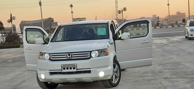 H CRASSROAD 2007 modal nawareida Pal whiet rang v4 2000