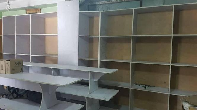 قفسچه ها و ویترین های فروشی