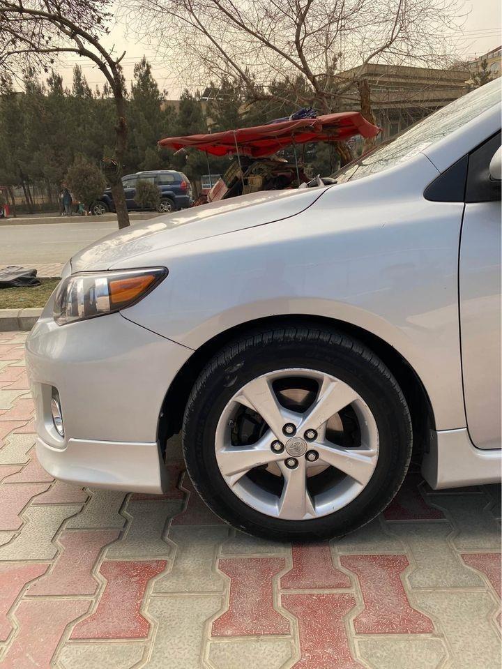 Corolla-S-Class-2010