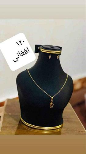 ست گردنبند و گوشواره