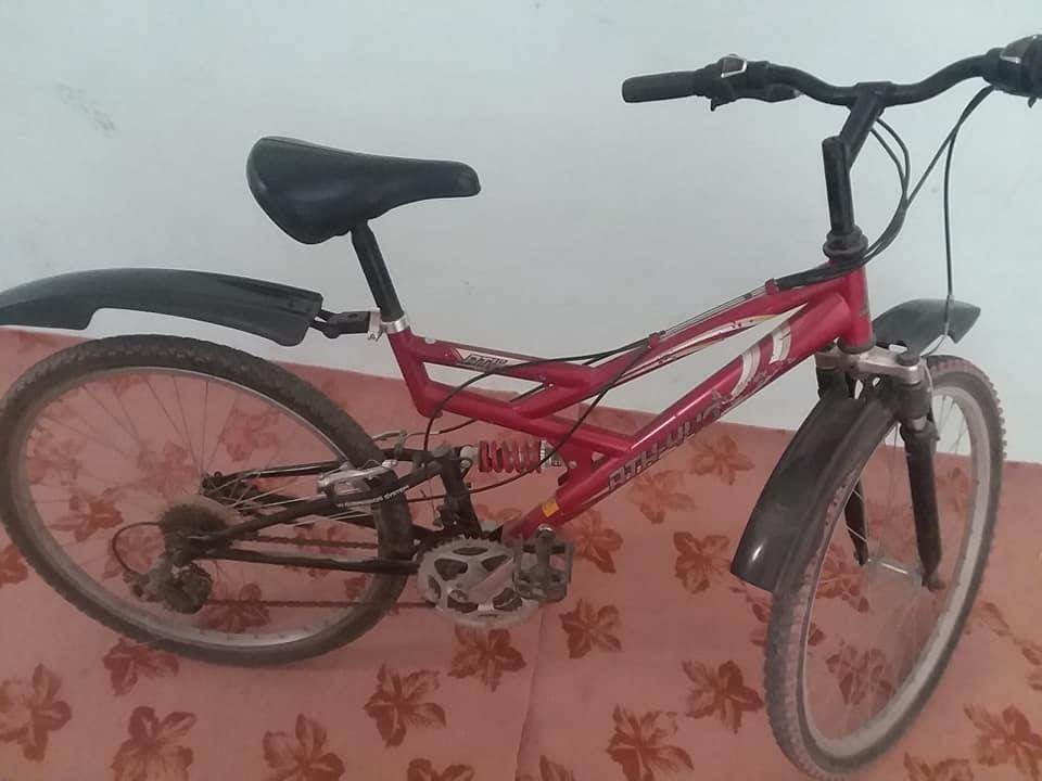 بایسکل-دخرڅ