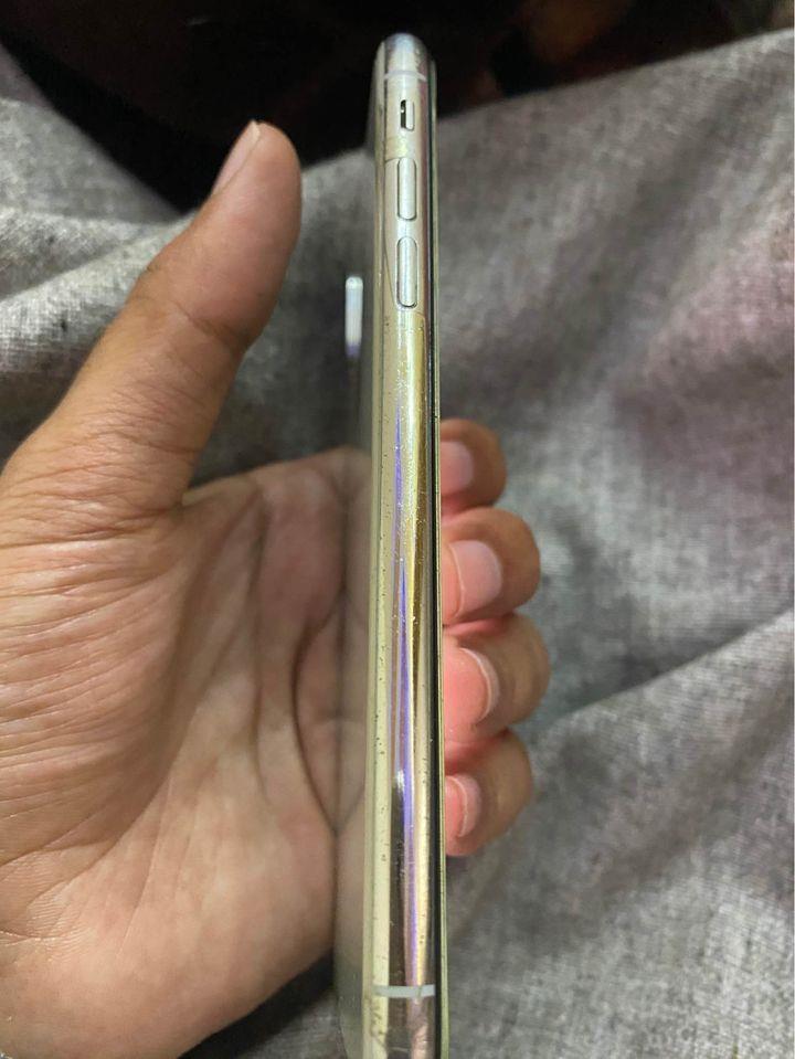 ایفون-xs