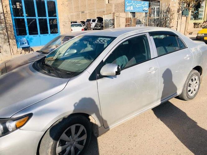 فروش عاجل یک عراده موتر خانگی ۲۰۰۹ رنگ سلور پلت ۷۳ هزار سرنو
