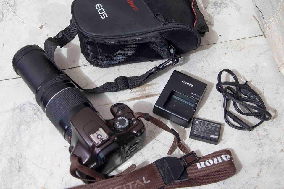 کامره-Canon-1100D