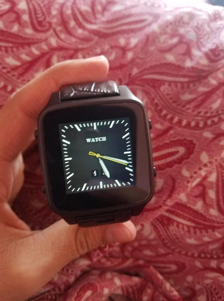 Cross-country-android-smartwatch-phone