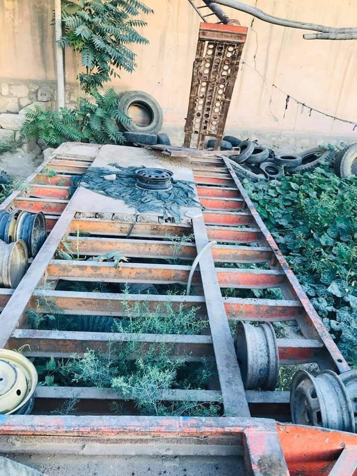 Semi-trailer