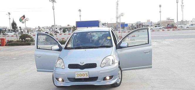 VITZ 2003 modal asmani rang 1300 CC ویډز (2003) ماډل روغ