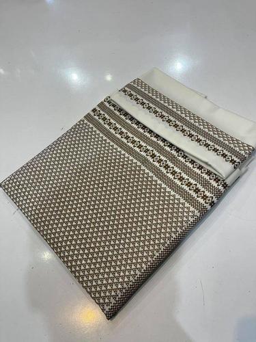 ښایسته رنک اوښایسته نخشه لاسی غاړه راغلی ده نوی نخشه اواصلی