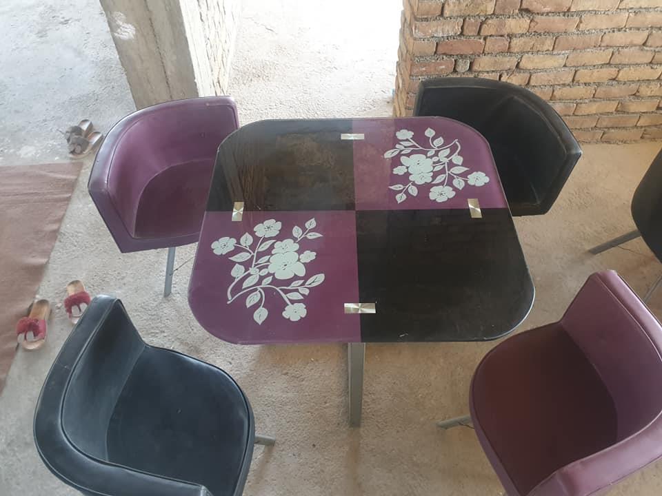 میز-و-چوکی-دیزاین-جدید