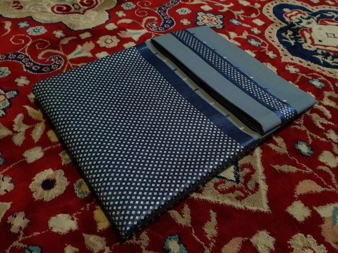 ښایسته چوکاټی غاړه راغلی ده ښایسته رنک اوښایسته خامک اواصلی