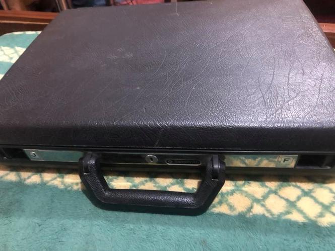 بکس دیپلومات ۱۵۰۰ افغانی