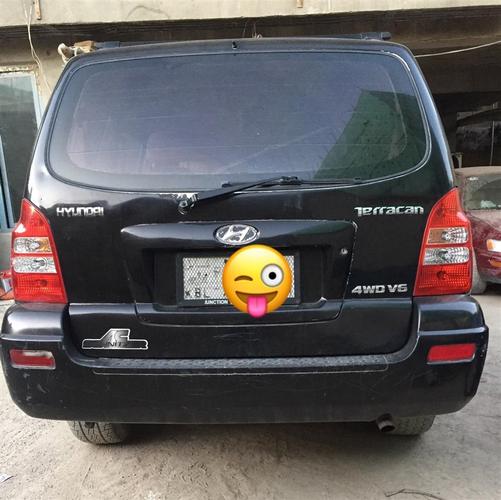 موتر هوندای رنگ سیاه قیمت 3900$