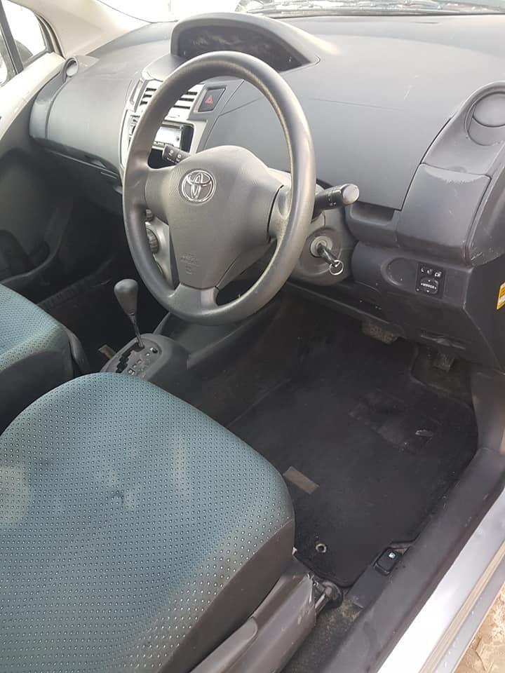 0704718044