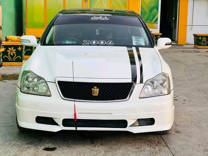 Toyota Crown 2006 - Sports - Logar Sticker
