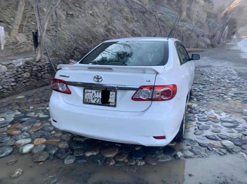 Toyota-corolla-2011-0707417087
