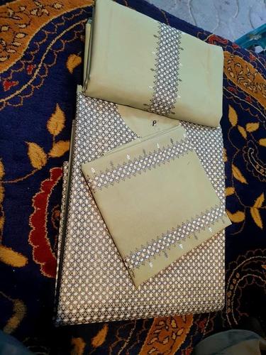 لاسی چارکونجه سیټ مکمل غاړه اوپټو په هیلی رنګ کی قیمت14000