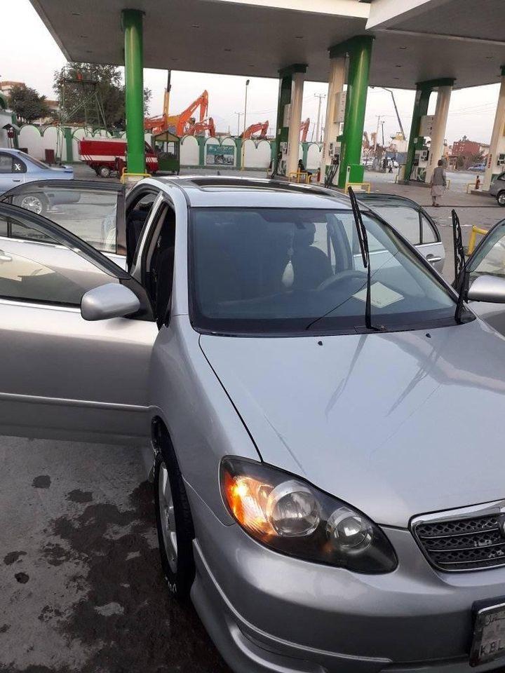 corolla-2003