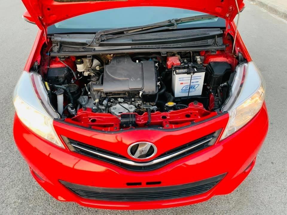 Toyota-Vitz-Jewela