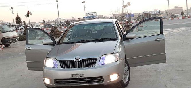 LuxeL 2005 modal goldan rang 1800CC لوکسل (2005) ماډل ګلډن