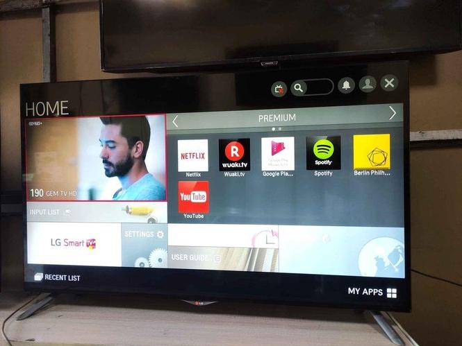 ال جی اسما رت 4k باریسیور داخلی دیش وعقاب بدون فریم 55 انچ و