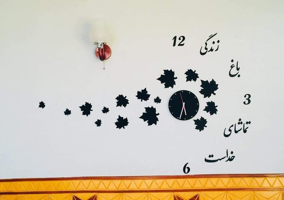 ساعت-دیواری-چوبی