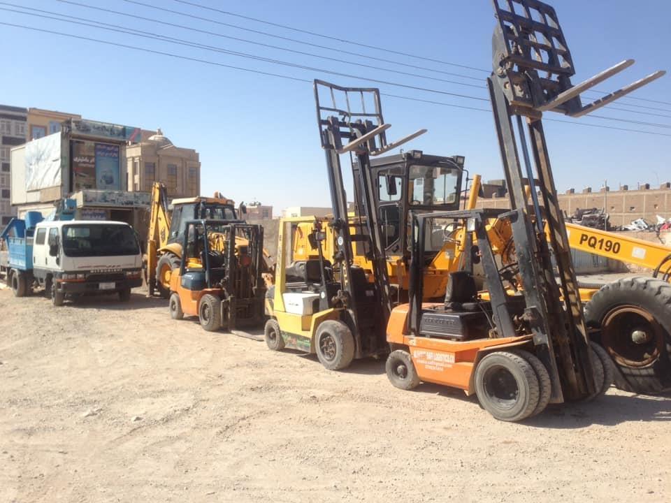 Liftruck-and-Machinery