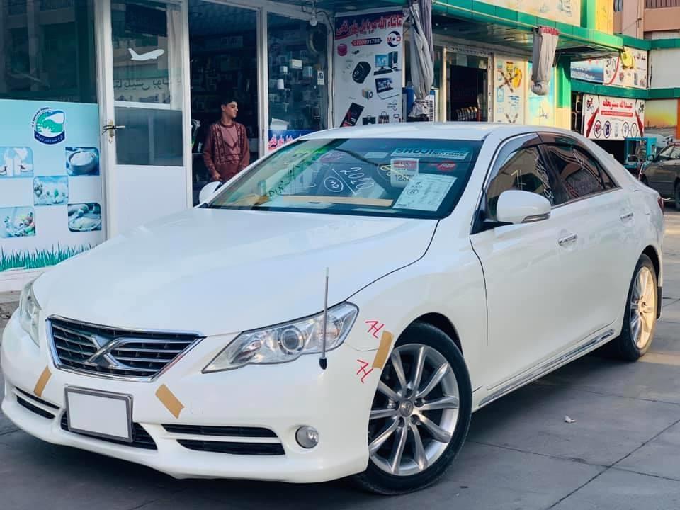 Toyota-Mark-X-Premium