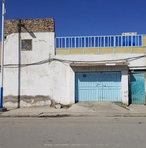 سرای پنځه اطاقه دوی زیرخانی دری خونی دوه دهلیزه په هرخونه کی