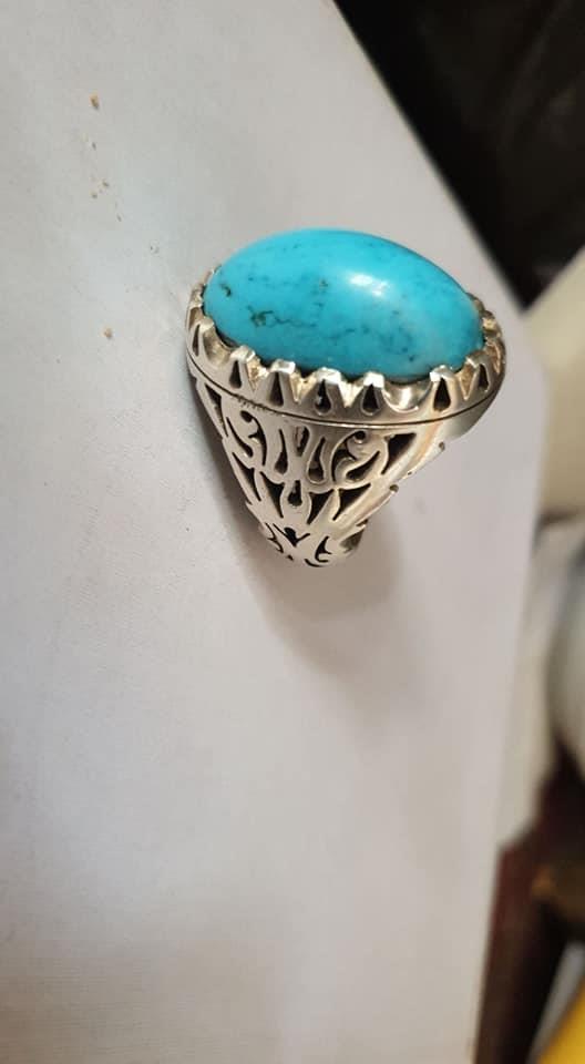 ښایسته-ایرانی-انګوشتری