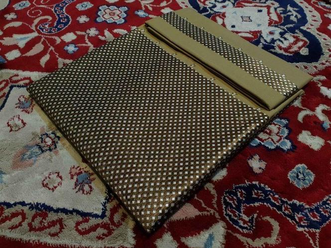 ښایسته خامکی غاړی راغلی دی نوی نخشی اونوی رنکونه اواصلی ټوکر