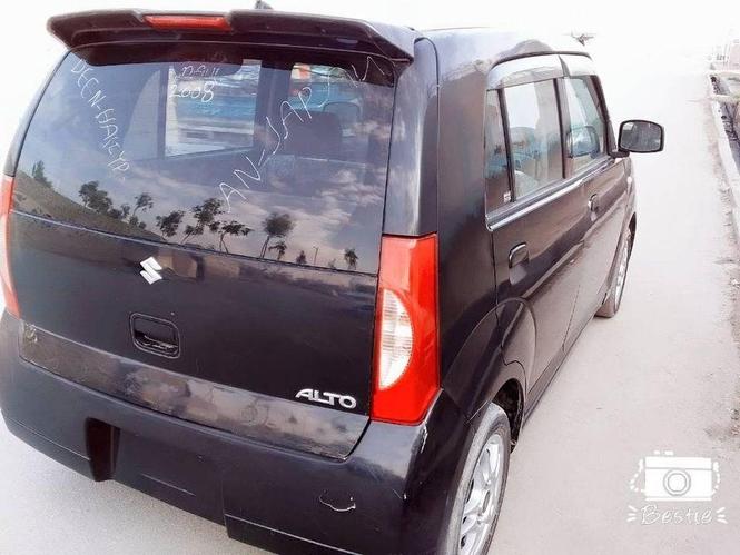 یو دانہ با بوجی موتر ناواریدہ تور رنگ پہ ریمانو کی غٹ ماشین