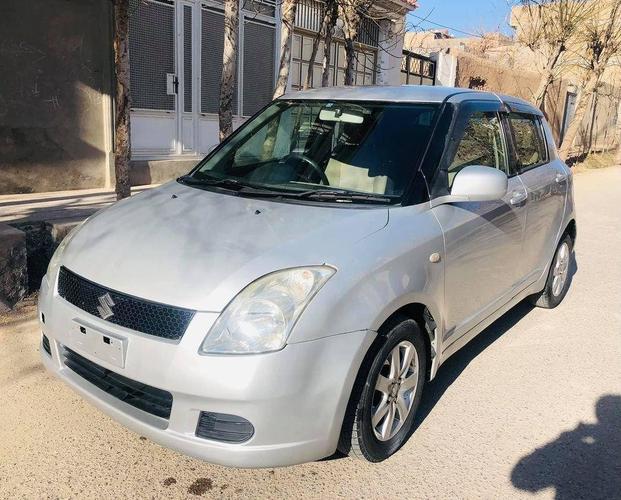 سویفت بودن کات جاپانی مودل 2005