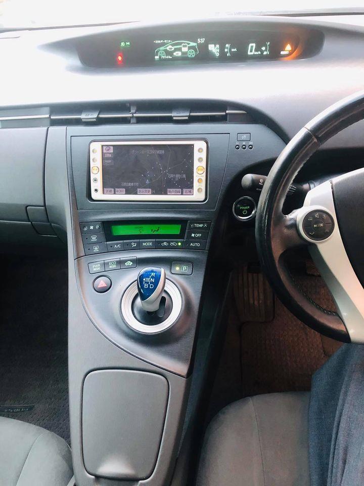 Toyota-Prius-Hybrid