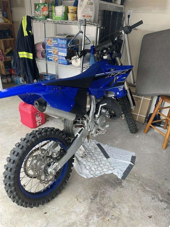 Yamaha-YZ-125cc-dirt-bike-2021
