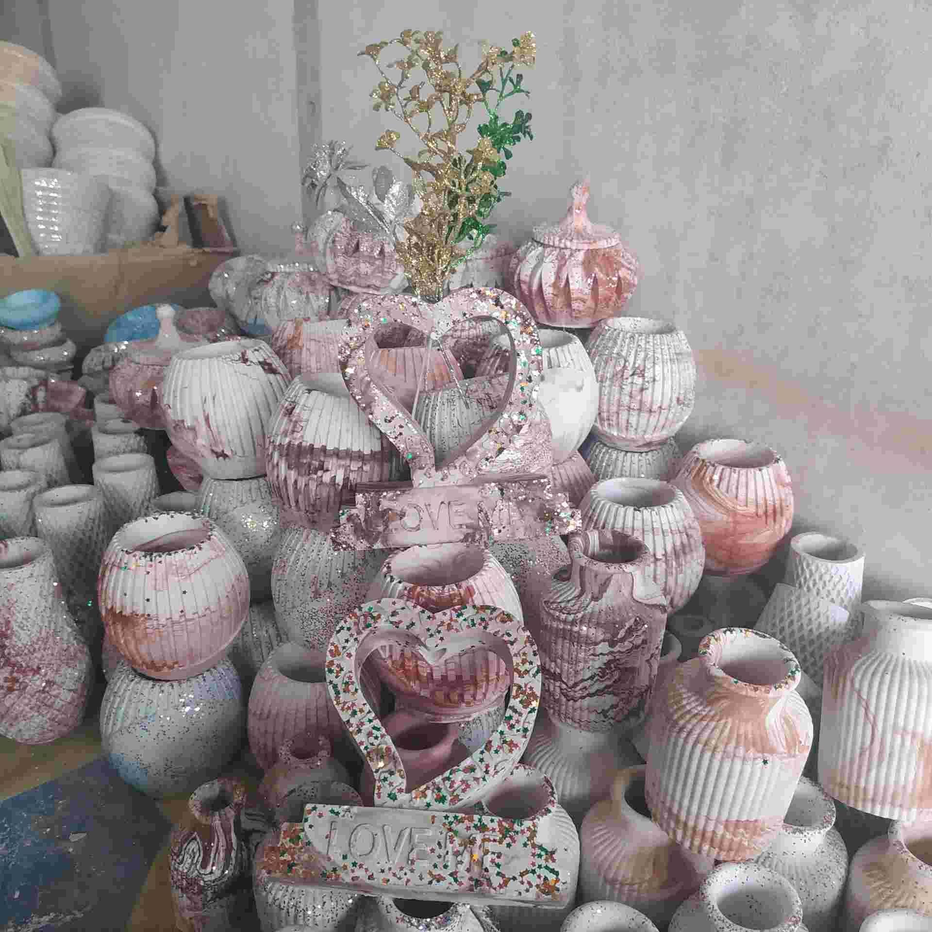 فروش-انواع-گلدان-وقندان-سنگ-مصنوعی