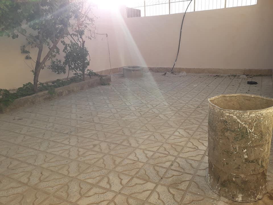 خانه-فروشی