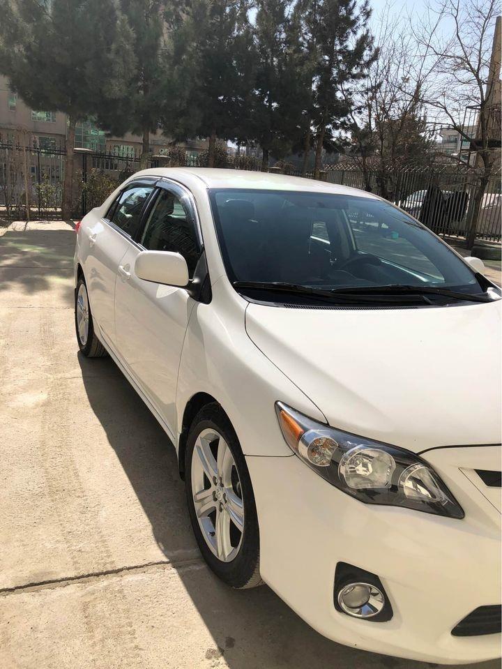 Toyota-Corolla