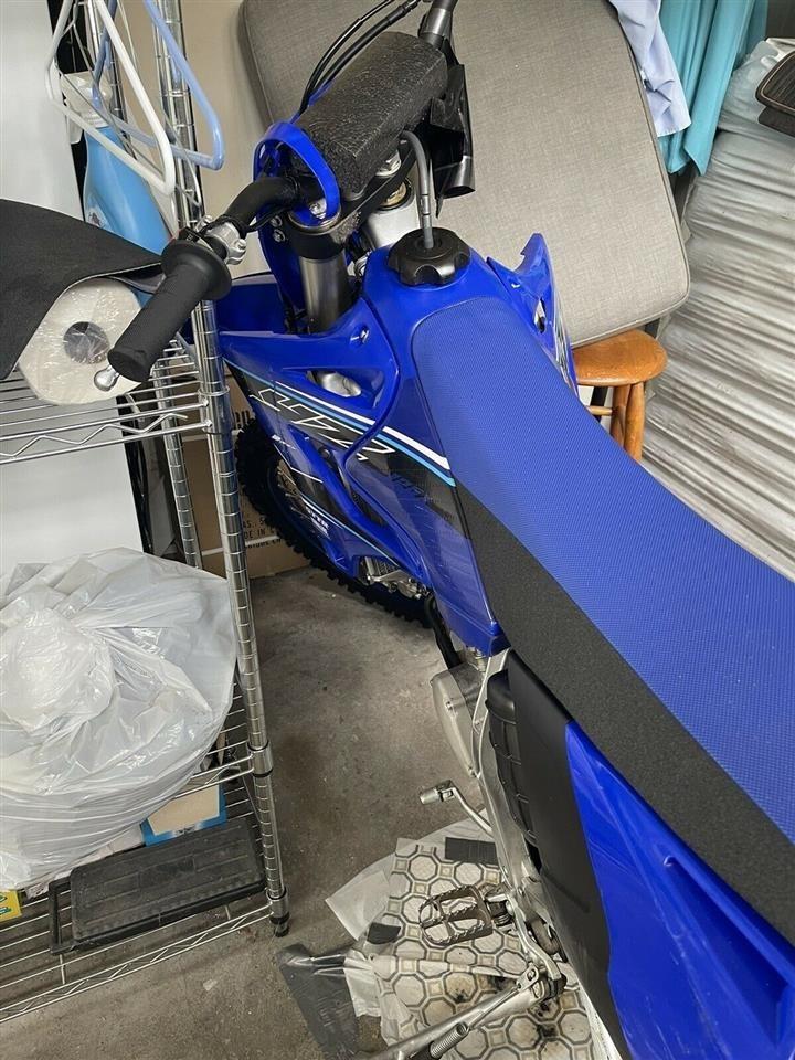 Yamaha-YZ-125cc-dirt-bike-2021