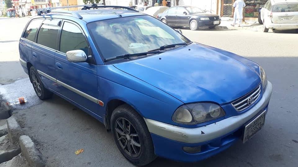 TOYOTA-AVENSIS-1998