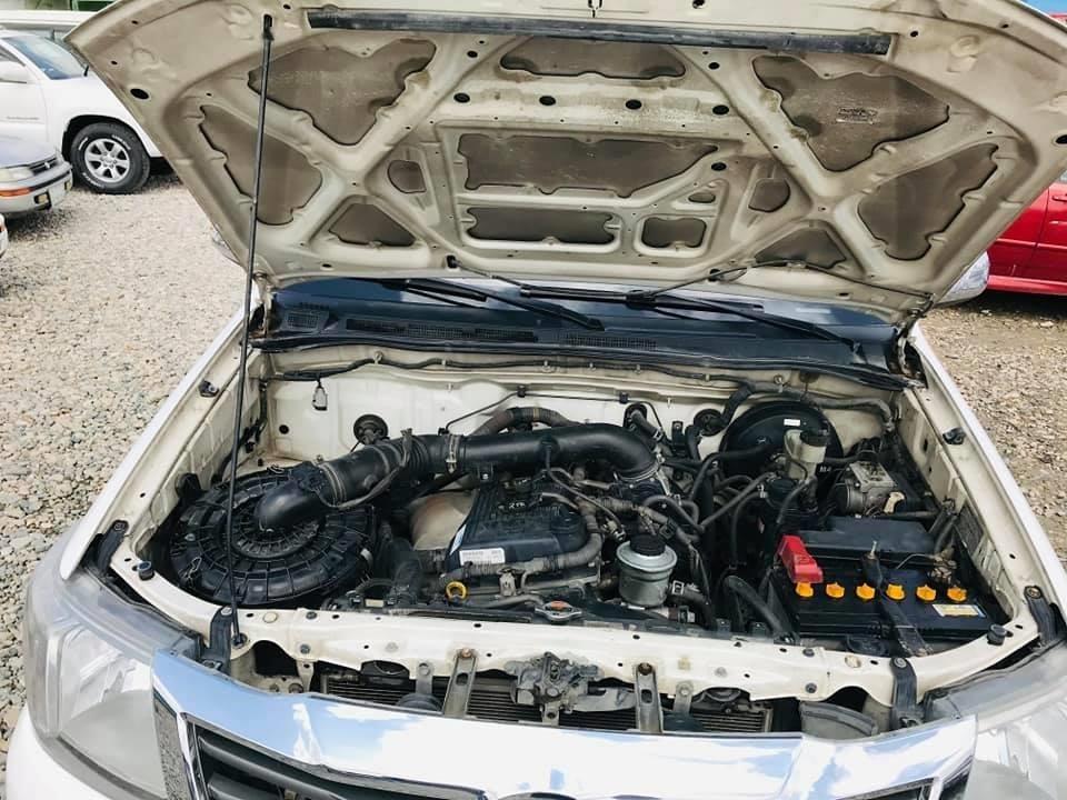 toyota-hilux