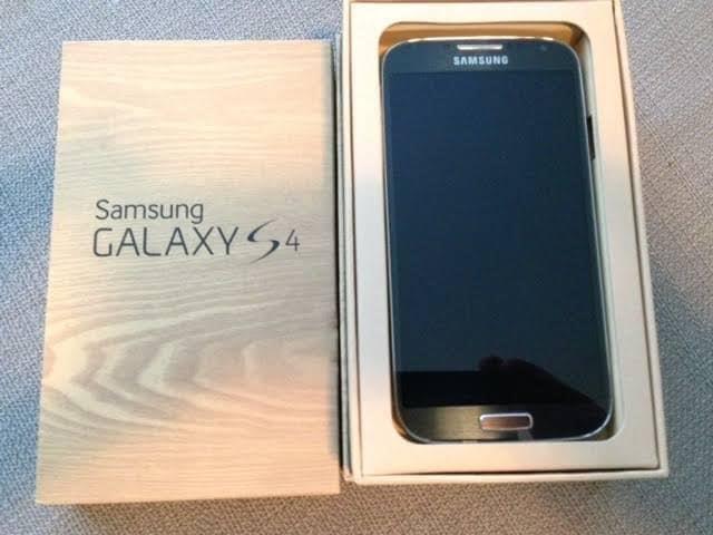 مدل /Galaxy S4 دوسیمکارت همزمان 16 GB و 2 GB رم / ریموت کنت