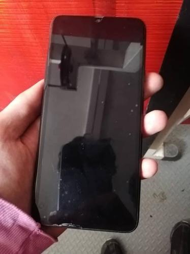 عاجل خریدار A20s بسیار ثابت با کارتن و چارجرش