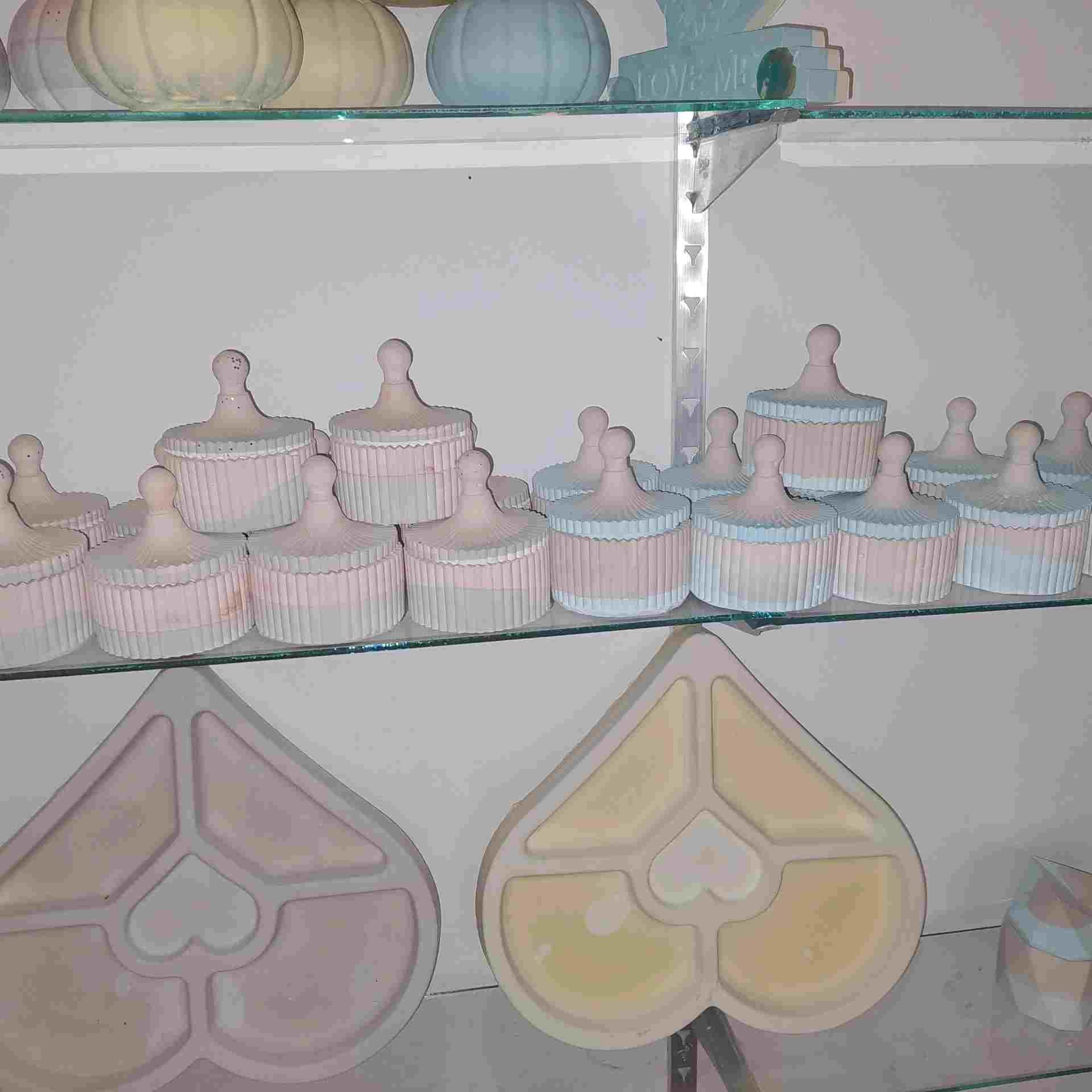 فروش-انواع-گلدان-وقندان-سنگ-مصنوعی