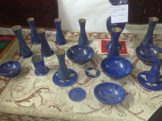 کاسه های لاجوردی ساخته شده در شرکت صنایع دستی