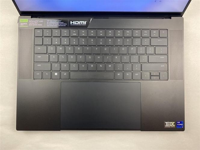 Razer Blade 16 i9-13950HX 16GB RAM 1TB SSD 16 QHD+ 240Hz RTX